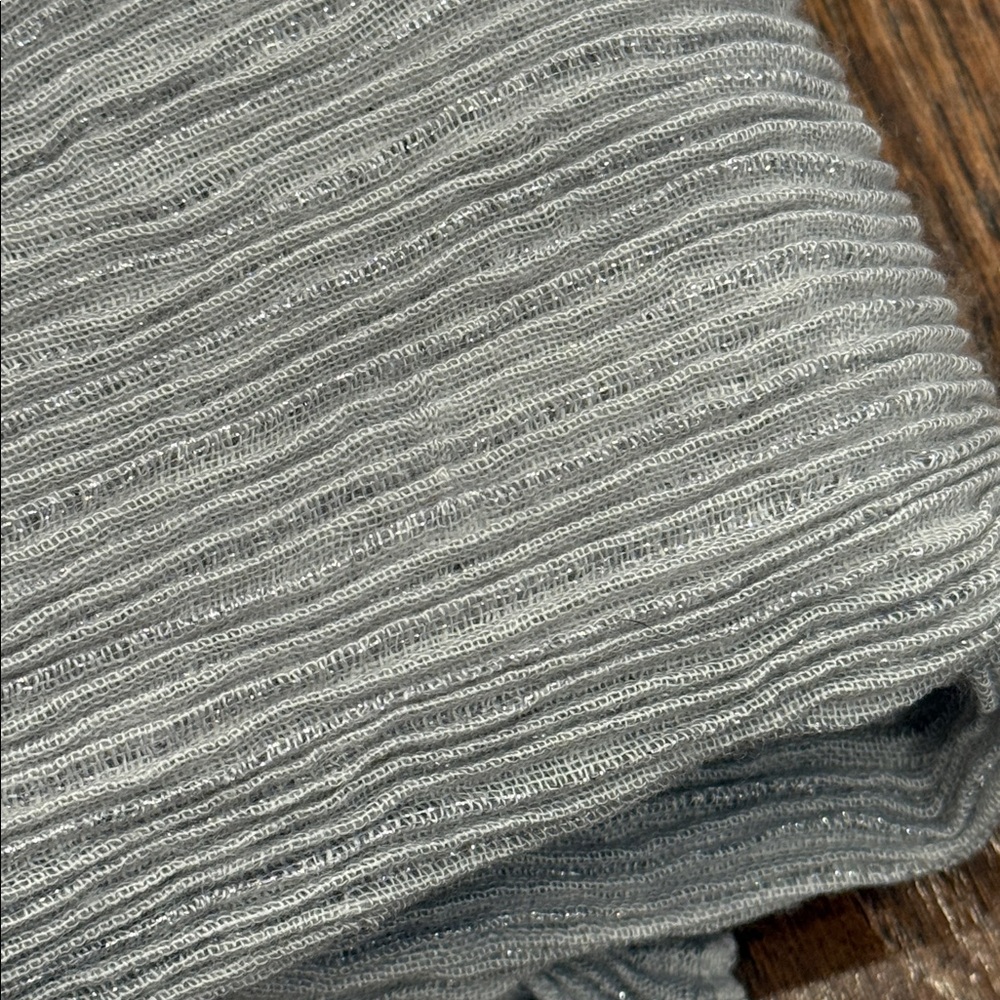 Gray Textured Scarf - Picture 2 of 4